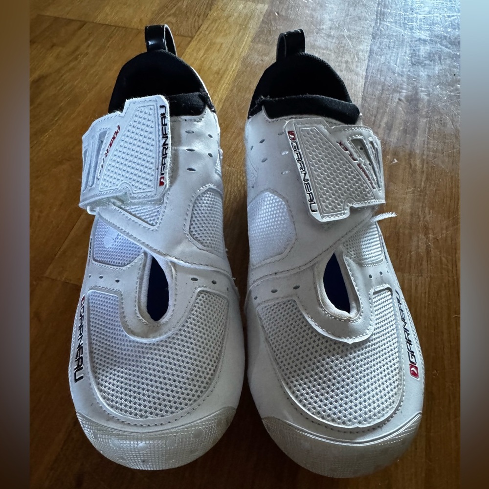 Men’s Garneau power flex cycling shoes size 43